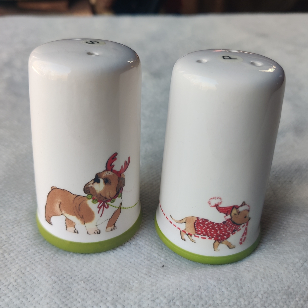 Pier 1 Park Avenue Puppies Christmas Dogs Salt & Pepper Bulldog Schnauzer Chi